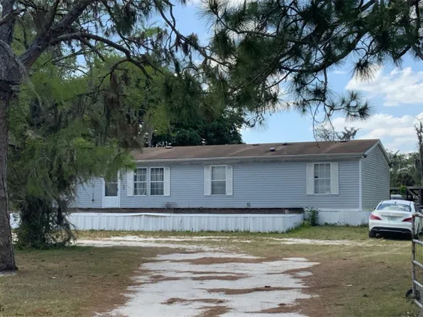 810 N Jinete St, Clewiston, FL 33440