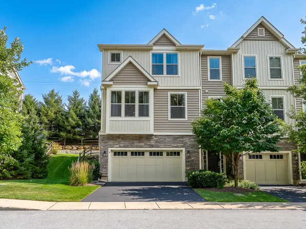 9 Treyburn Dr, Paoli, PA 19301