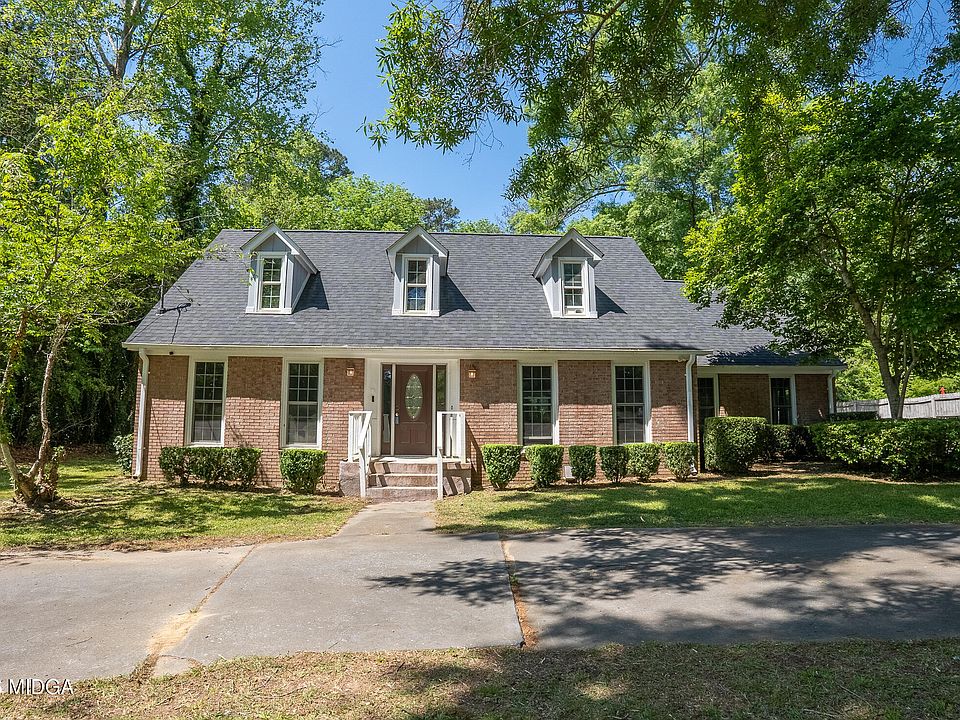 1st image of 4811 Guerry Dr