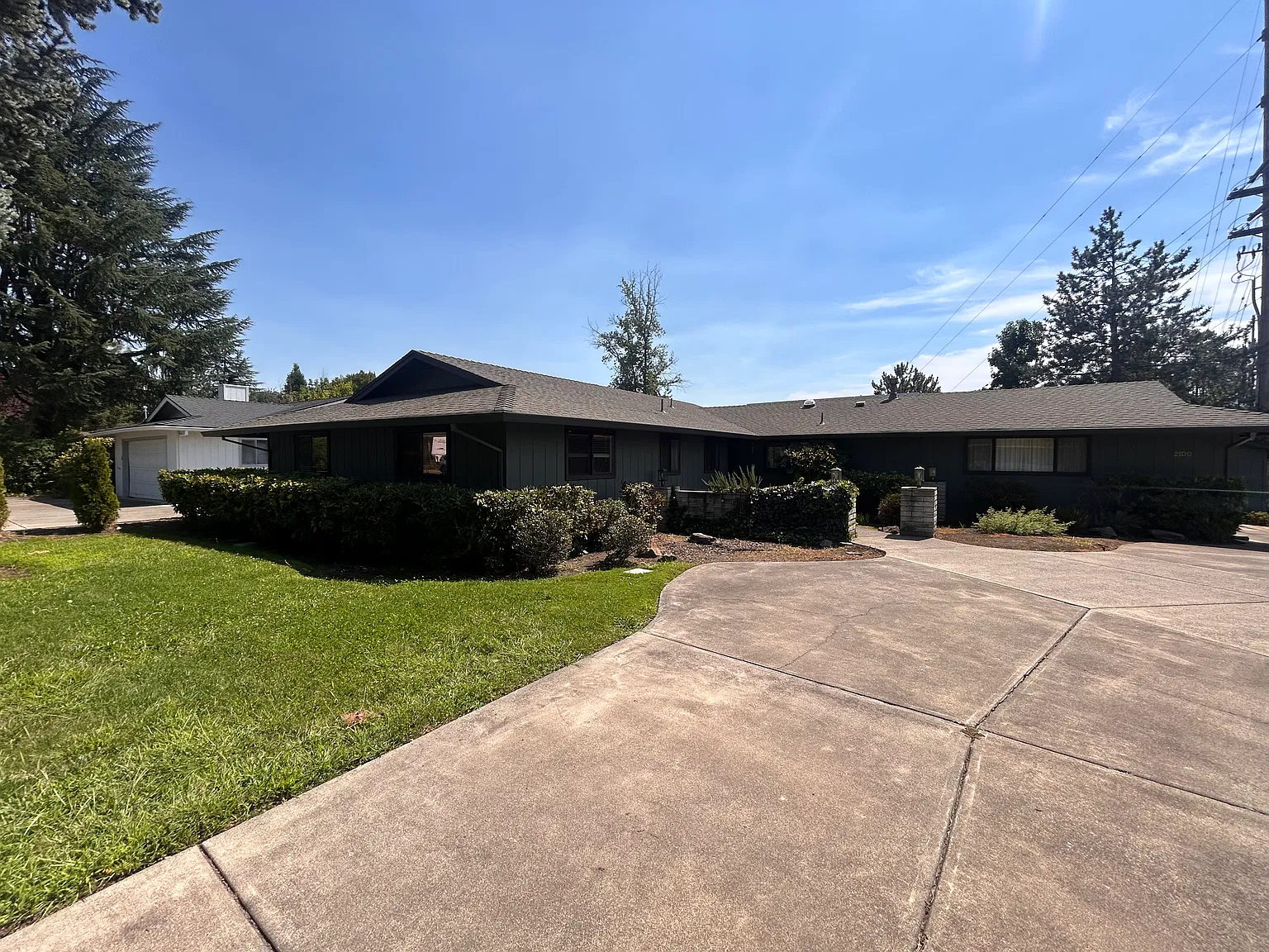3 bed, 1784 sqft, $2,650 — Photo 1