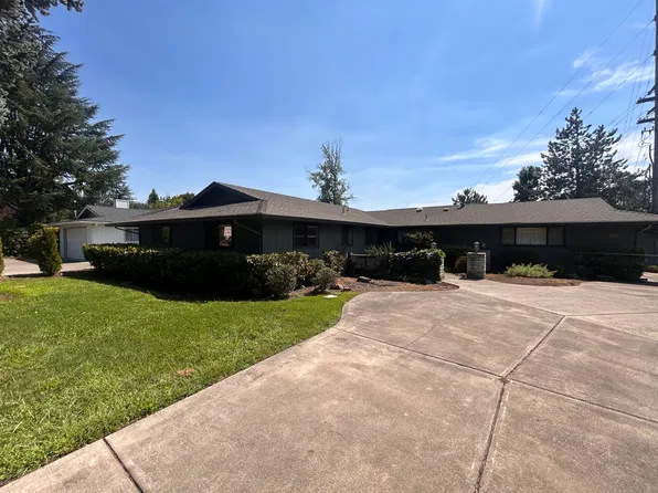 2100 Hobert St, Medford, OR 97504