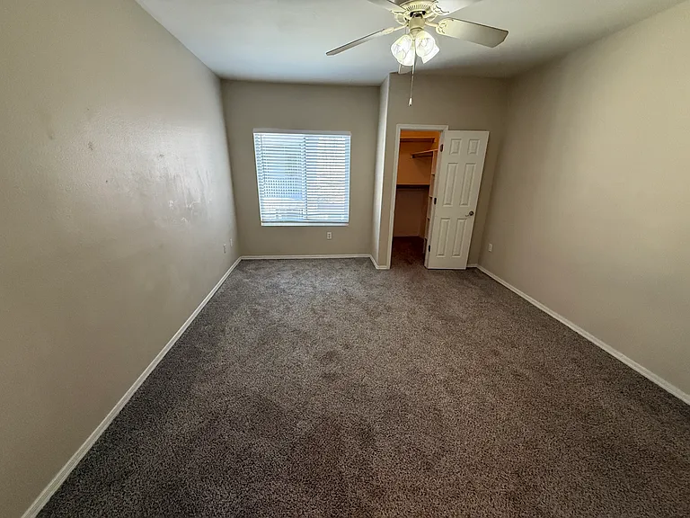 17017 N 12th St #2029 — Photo 35
