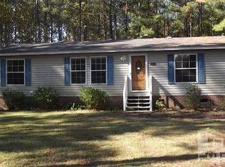 692 Rivenbark Rd, Currie, NC 28435