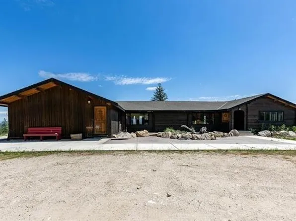 8405 W Cross Cut Rd #3, Deer Park, WA 99006