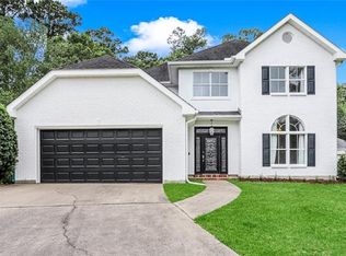 16156 Indian Point Dr, Madisonville, LA 70447