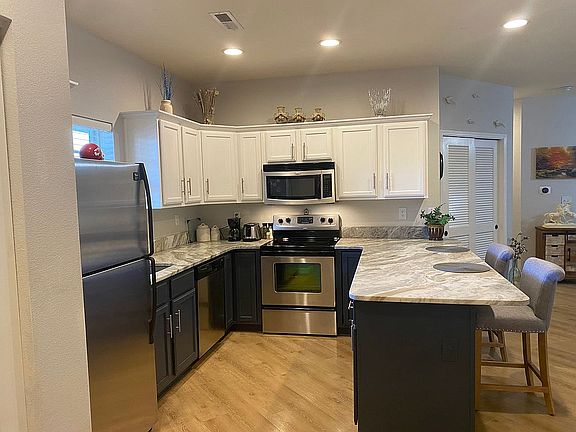 Updated cabinets and counter