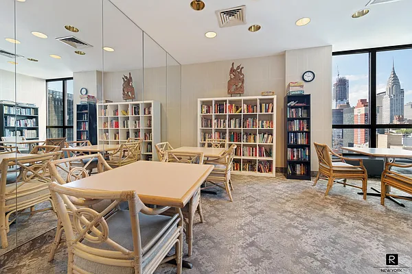 Rented by R New York | media 47