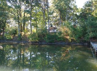 17960 Horse Point Lane, Saint Inigoes, MD 20684