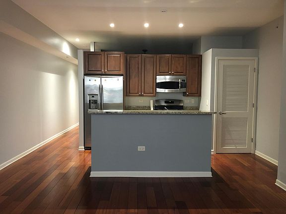 2nd image of 310 S Michigan Ave Unit 1510