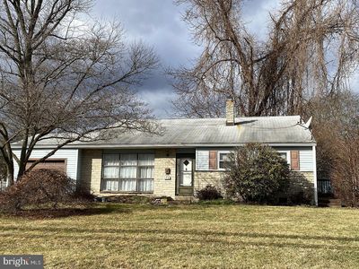 178 Newtown Rd, Warminster, PA, 18974