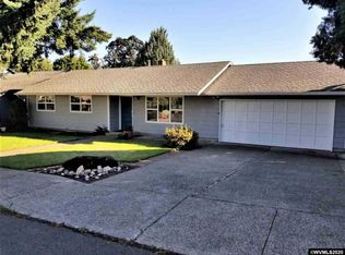 714 J David St SE, Salem, OR 97306