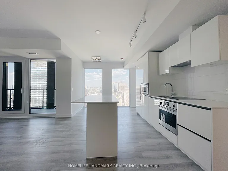 238 Simcoe St #2009 — Photo 8