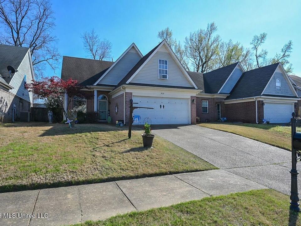 1st image of 9737 Dogwood Ct W