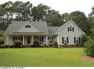 5777 Bridle Ridge Ln, Wade, NC 28395