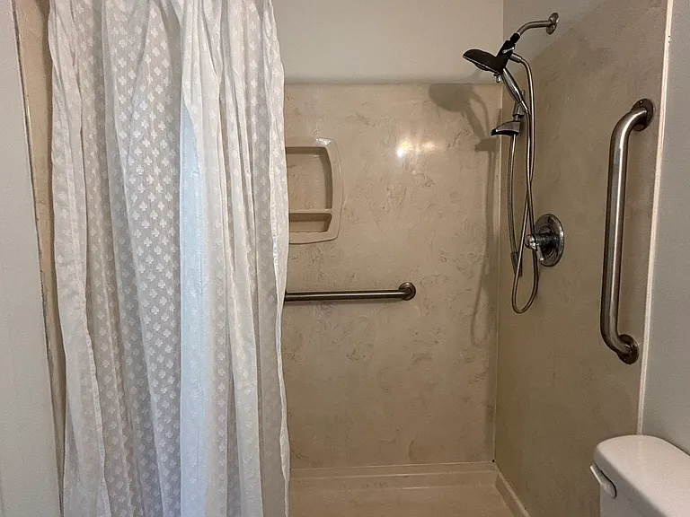 14 Bay Dr NE — Photo 35