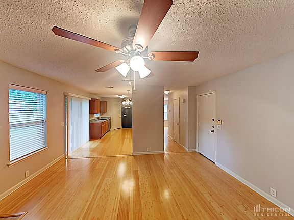 4th image of 816 Creekside Dr