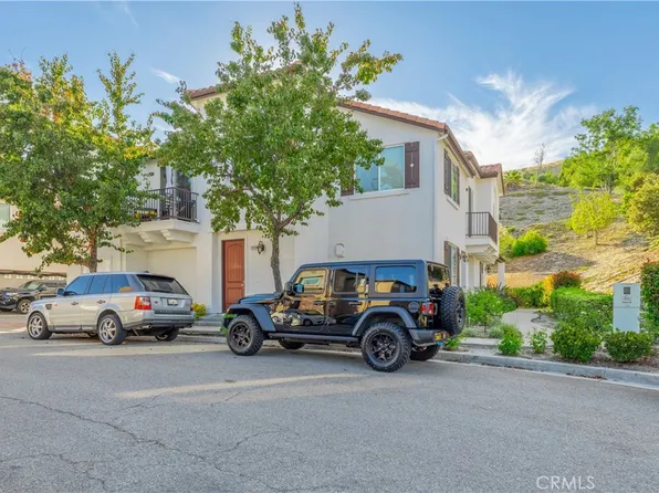 28081 Catherine Dr, Santa Clarita, CA 91351