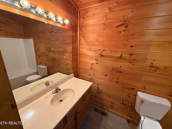 3rd image of 2036 Ridge Rd #7