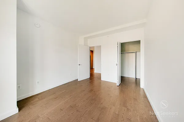 Rented by Nest Seekers International | media 29