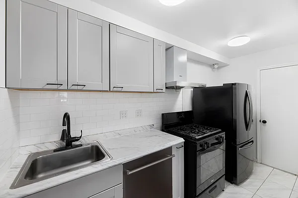 Rented by Living New York | media 1