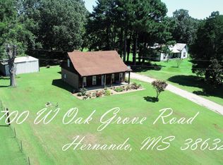 5700 W Oak Grove Rd, Hernando, MS 38632