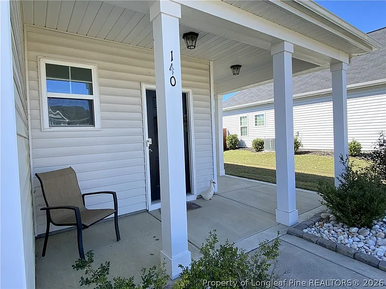 140 Verdmont Dr — Photo 2