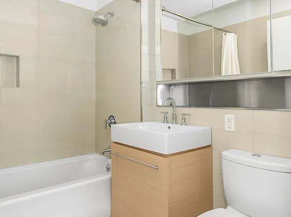 38 Delancey Street image 7 of 13