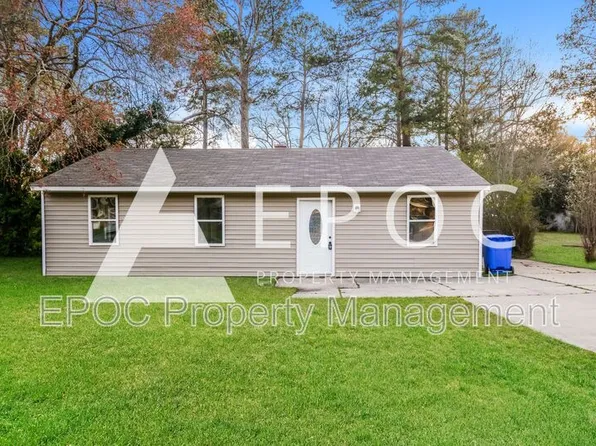 1891 Torrey Dr, Fayetteville, NC 28301