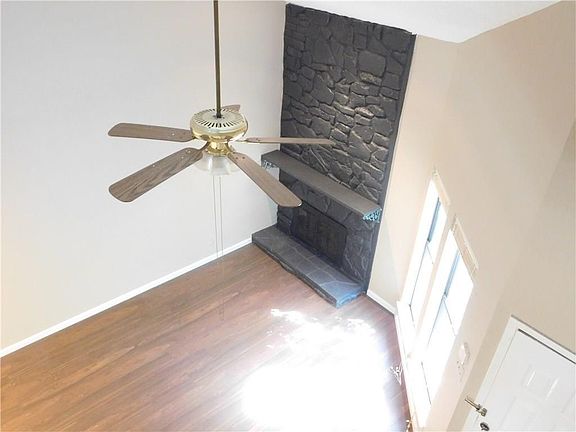 2nd image of 9209 Sweetwater Dr