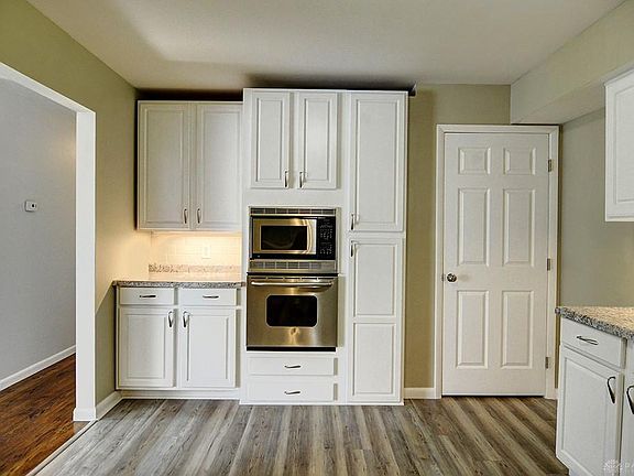 5th image of 616 Clara Dr