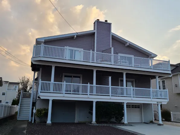 304 78th St #E, Avalon, NJ 08202