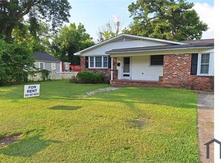 332 E 13th St, Washington, NC 27889