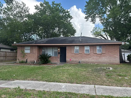 4122 Ebbtide Dr Photo 1