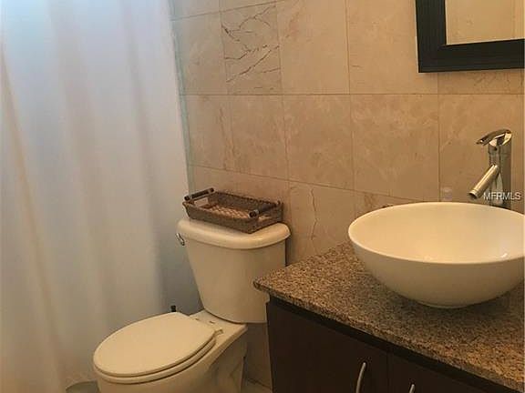 3rd image of 111 Calle Barcelona APT 302