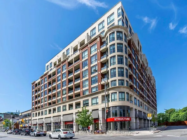 23 Glebe Rd W #709, Toronto, ON M5P 0A1