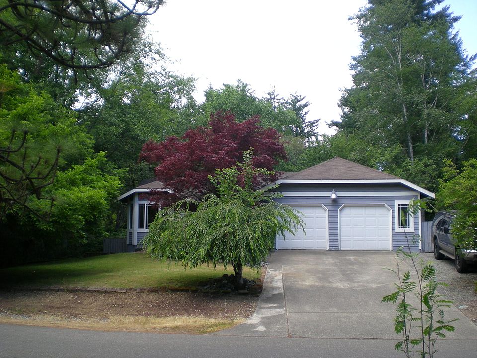 1st image of 3917 102nd Street Ct