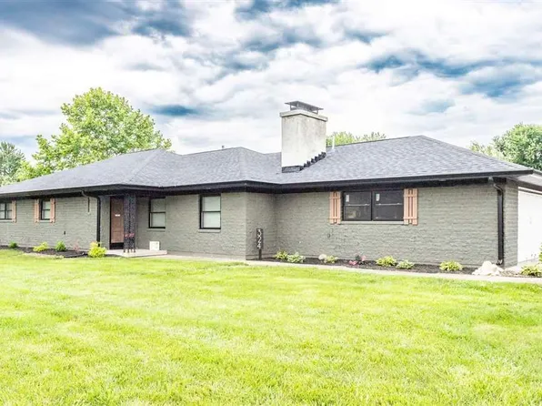 324 Center Dr, Connersville, IN 47331