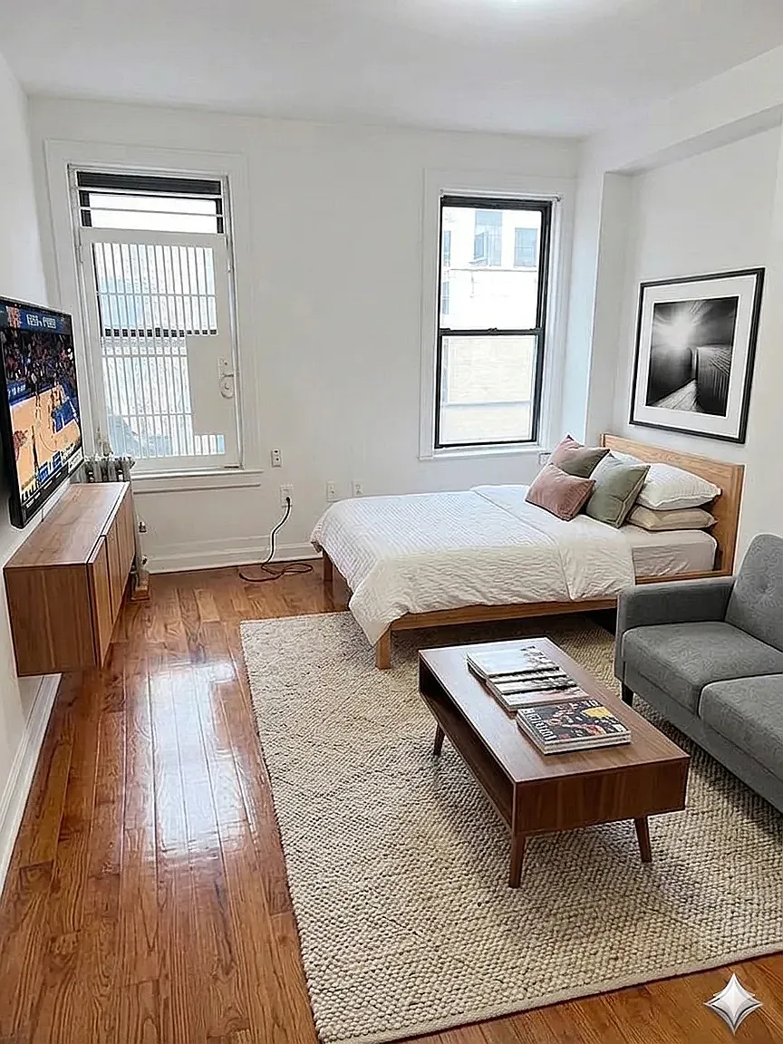 200 Allen Street — Photo 1
