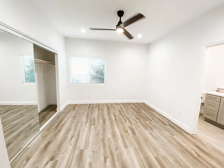 9706 Shannon Ave — Photo 11