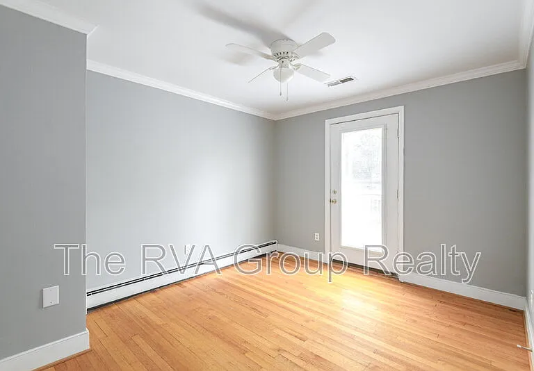 2201 Lydell Dr — Photo 34
