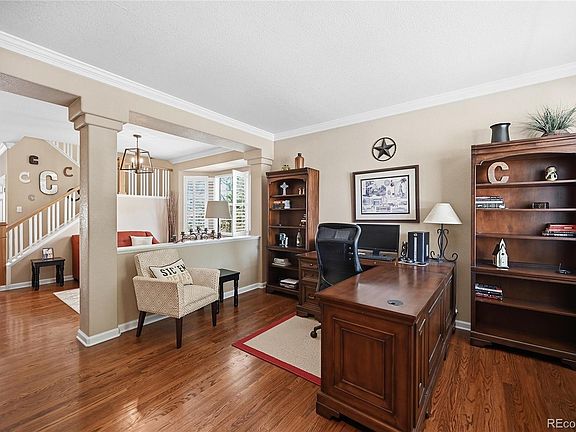 3rd image of 4118 Scarlet Oak Court