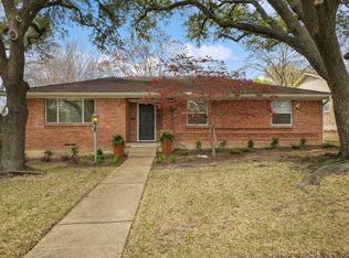 10847 Caprock Cir, Dallas, TX 75218