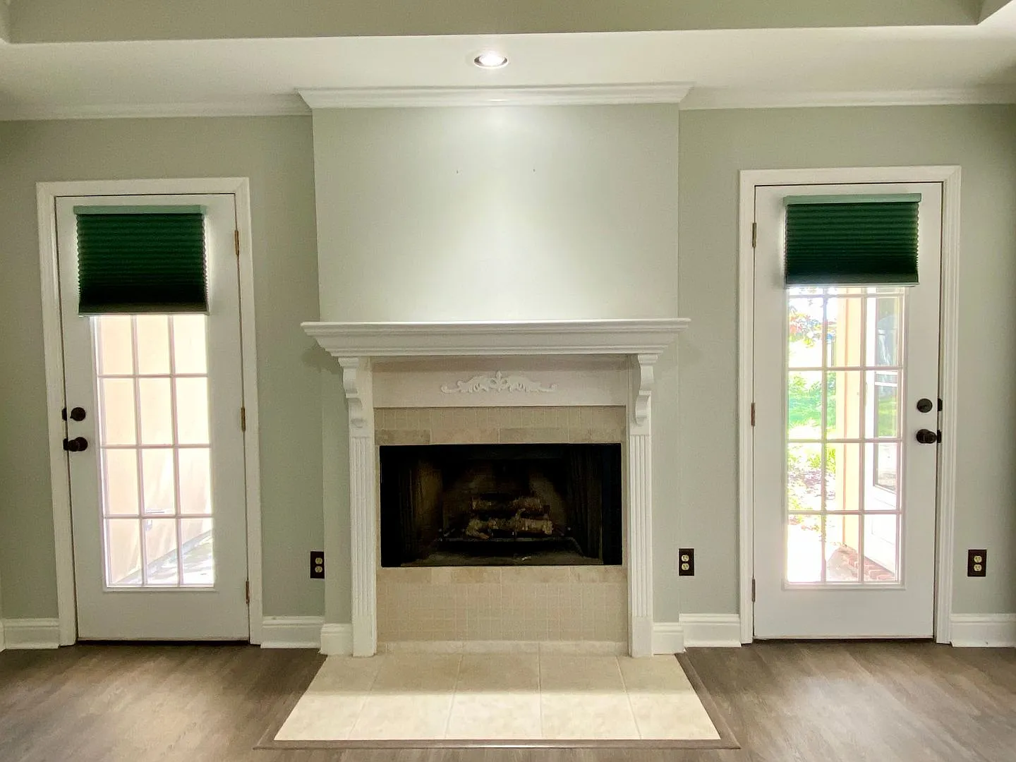 3 Bed 2 Bath Brick Home near Acadiana Mall — Photo 3