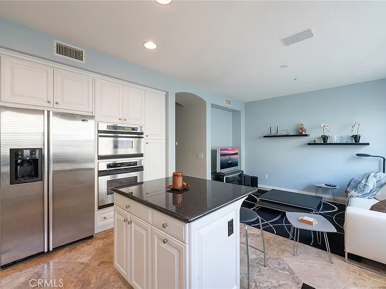 6267 Pacific Pointe Dr — Photo 10
