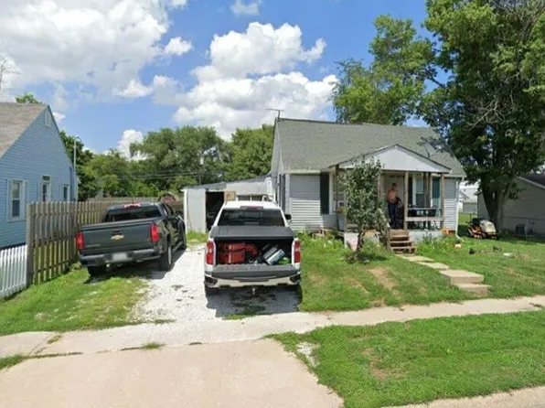 1220 E Washington St, Macomb, IL 61455