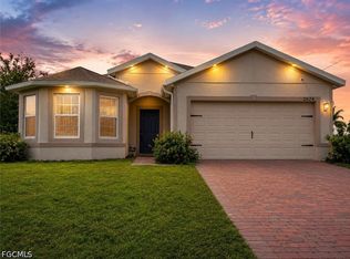 2624 NE 7th Ave, Cape Coral, FL 33909