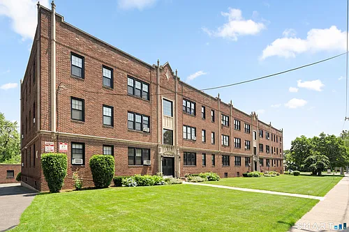6 Highland St #B2 Photo 1