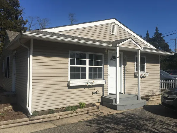 1744 Lakeside Dr S, Forked River, NJ 08731