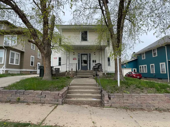 826 W 2nd St, Sioux Falls, SD 57104