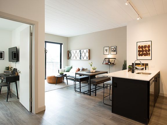 Dining/Living room